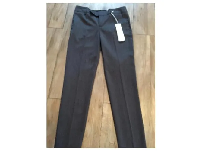 Autre Marque Pantalones de mujer de la marca STEFANEL. Gris 