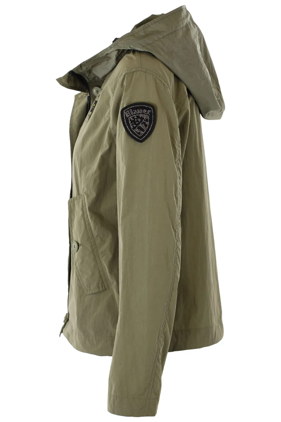 Chaqueta corta verde militar con capucha