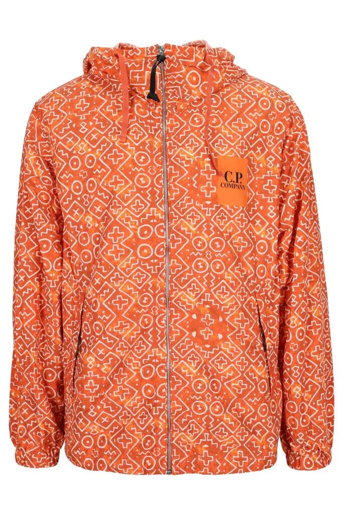 Chaqueta naranja rojizo con logo