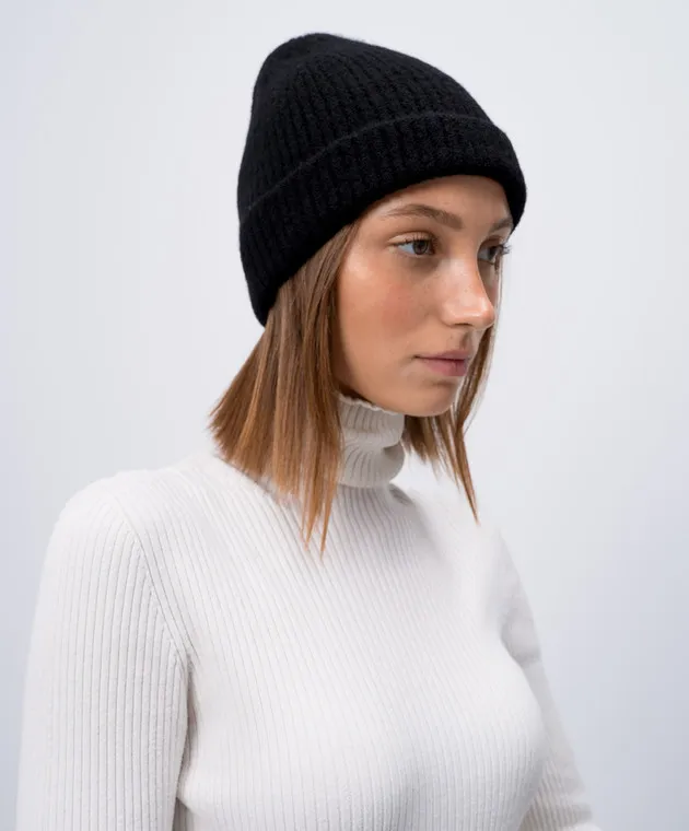 LISA YANG Black Cashmere Beanie Boucle