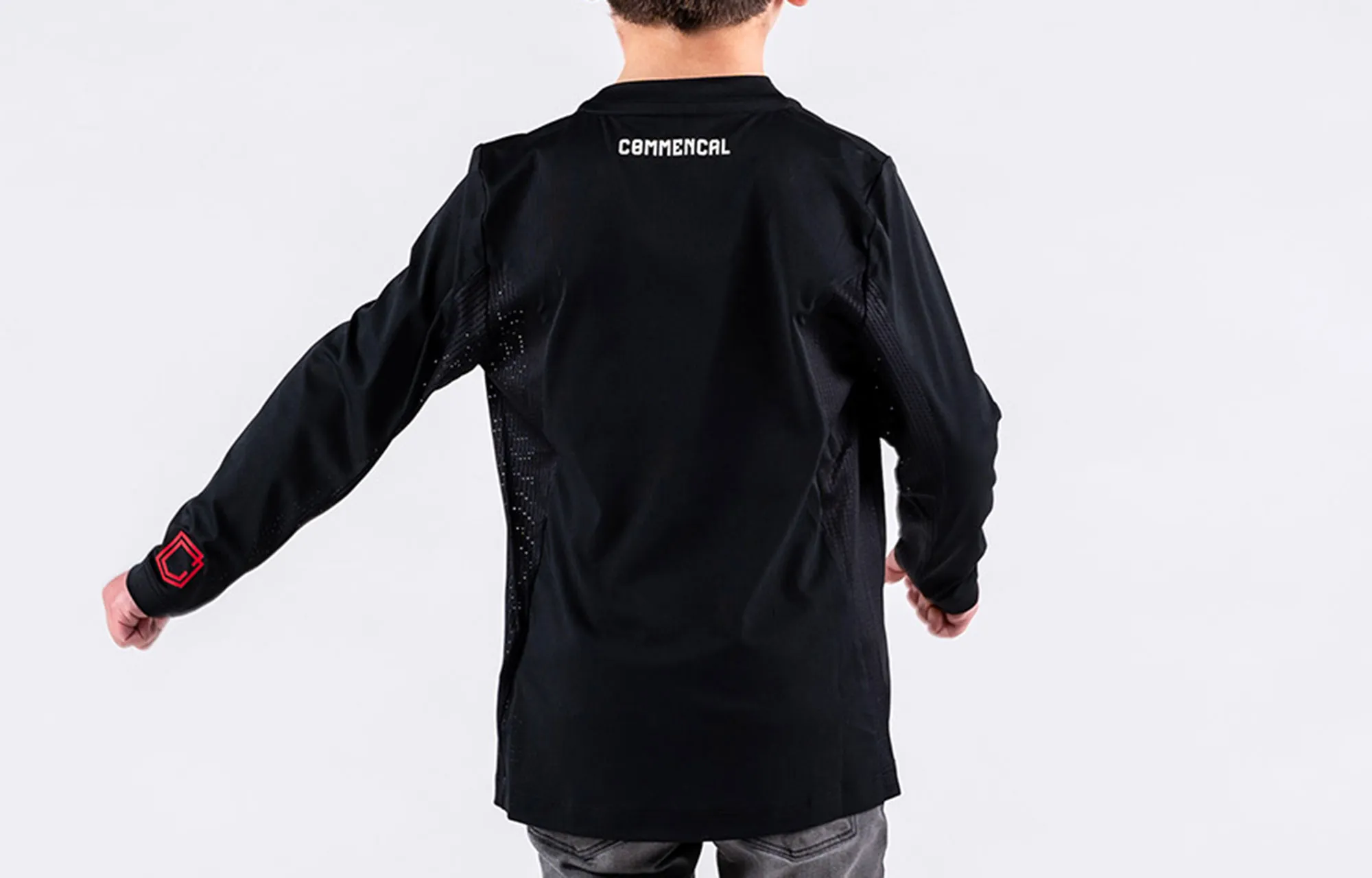 MAILLOT COMMENCAL LIGHTECH MANGA LARGA KIDS CORPORATE BLACK