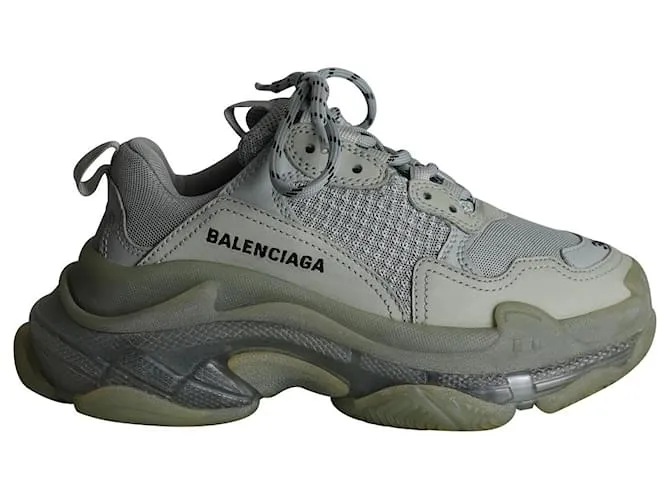 Zapatillas Balenciaga Triple S en piel y malla gris 