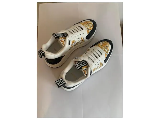 ZAPATILLAS VERSACE Gold hardware 