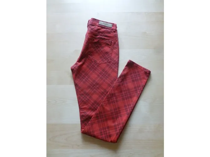 Zara pantalon de algodon Roja 